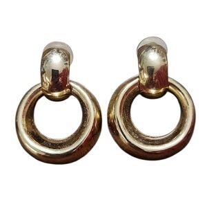 Vintage Gold Tone Earrings